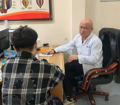 大连市|男科医师高朋磊：守护男性健康，专业男科诊疗